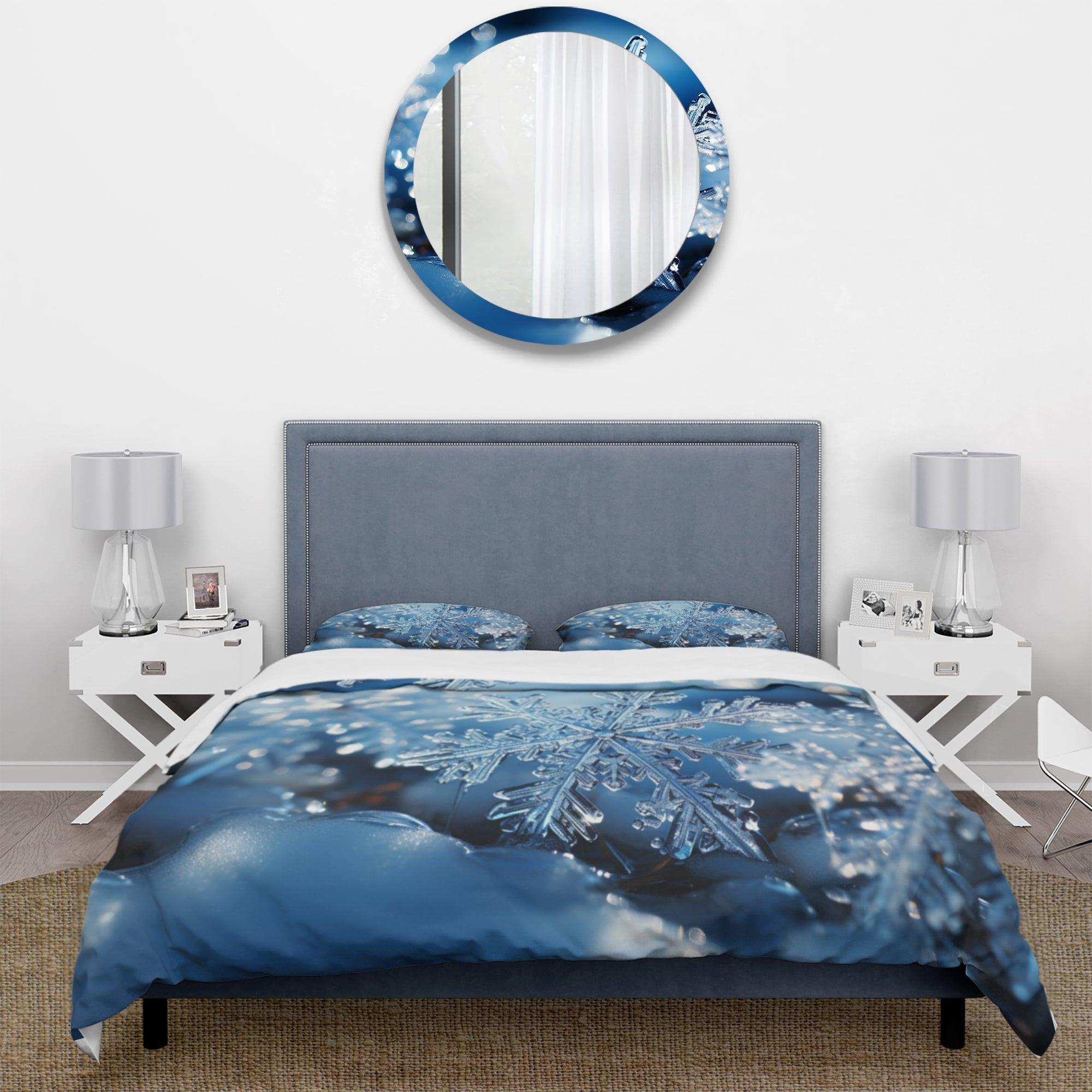 Glimmering Snowflakes II - Duvet Cover Set