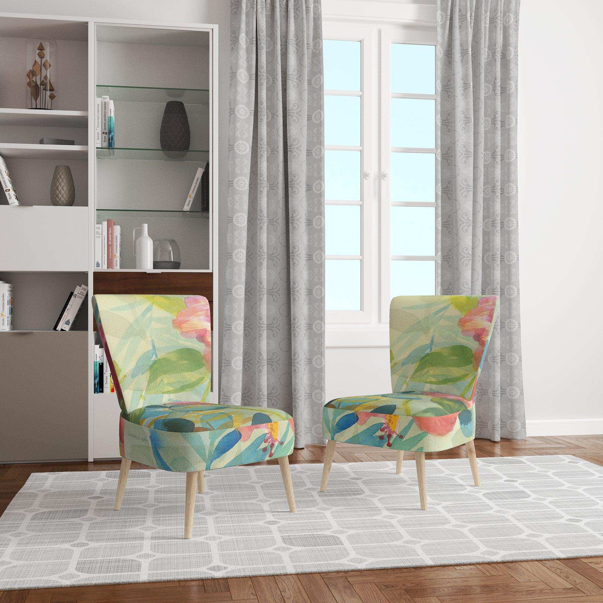 Hibiscus Garden II Traditional Accent Chair