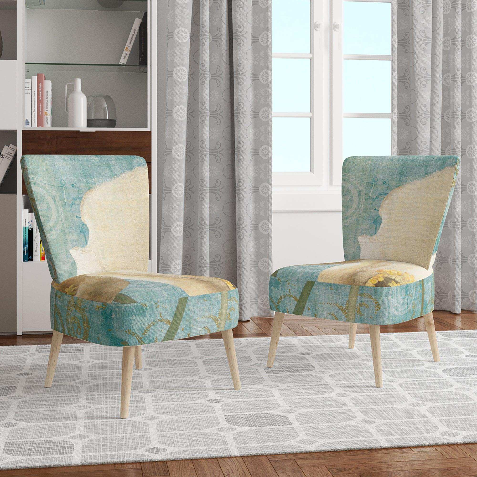 bouquet Poppies on Paisley II Cottage Accent Chair