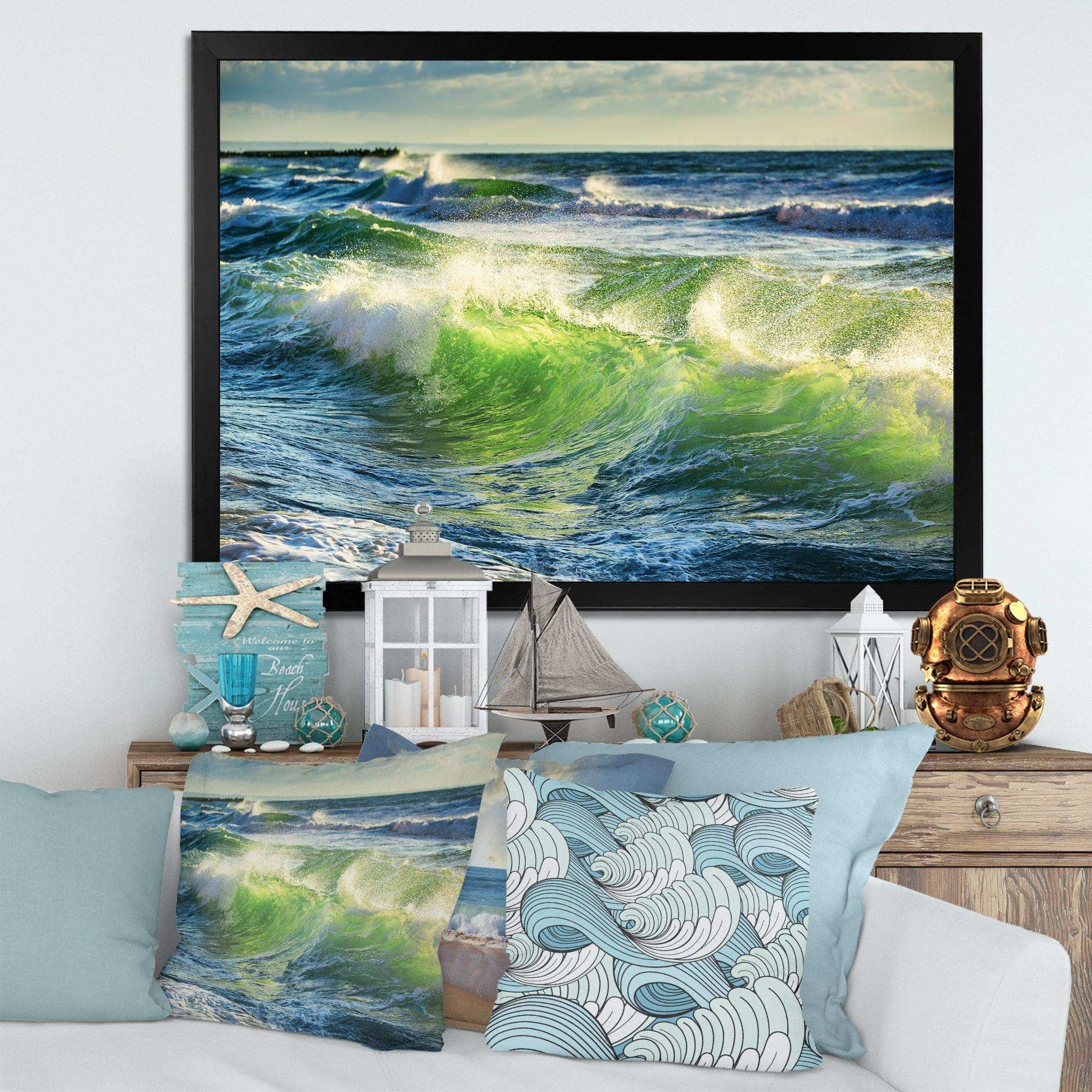 Sunrise and Shining Waves in Ocean