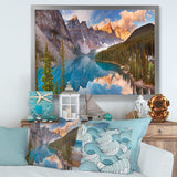 Moraine Lake in Banff Park Canada