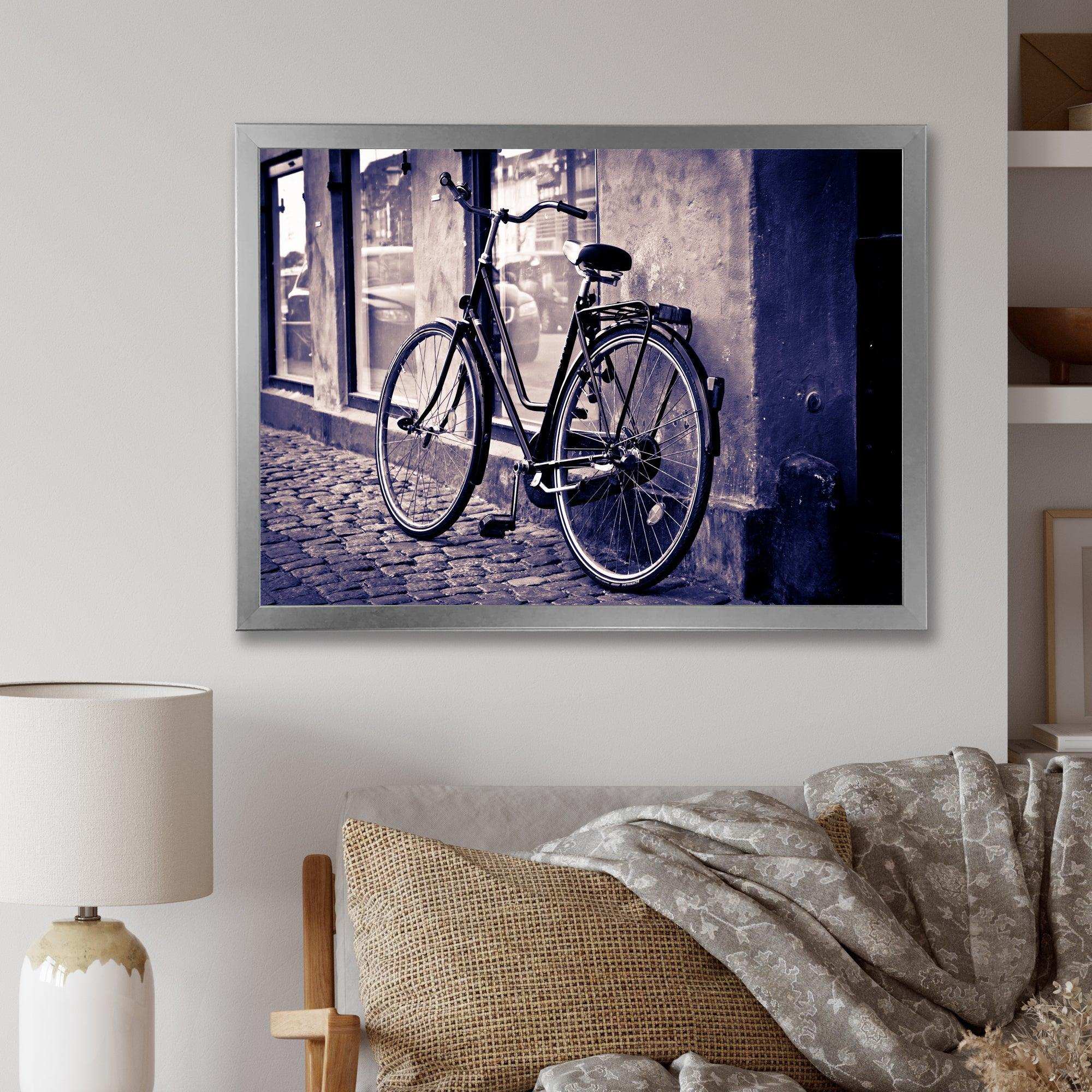 Classic Vintage City Bicycle