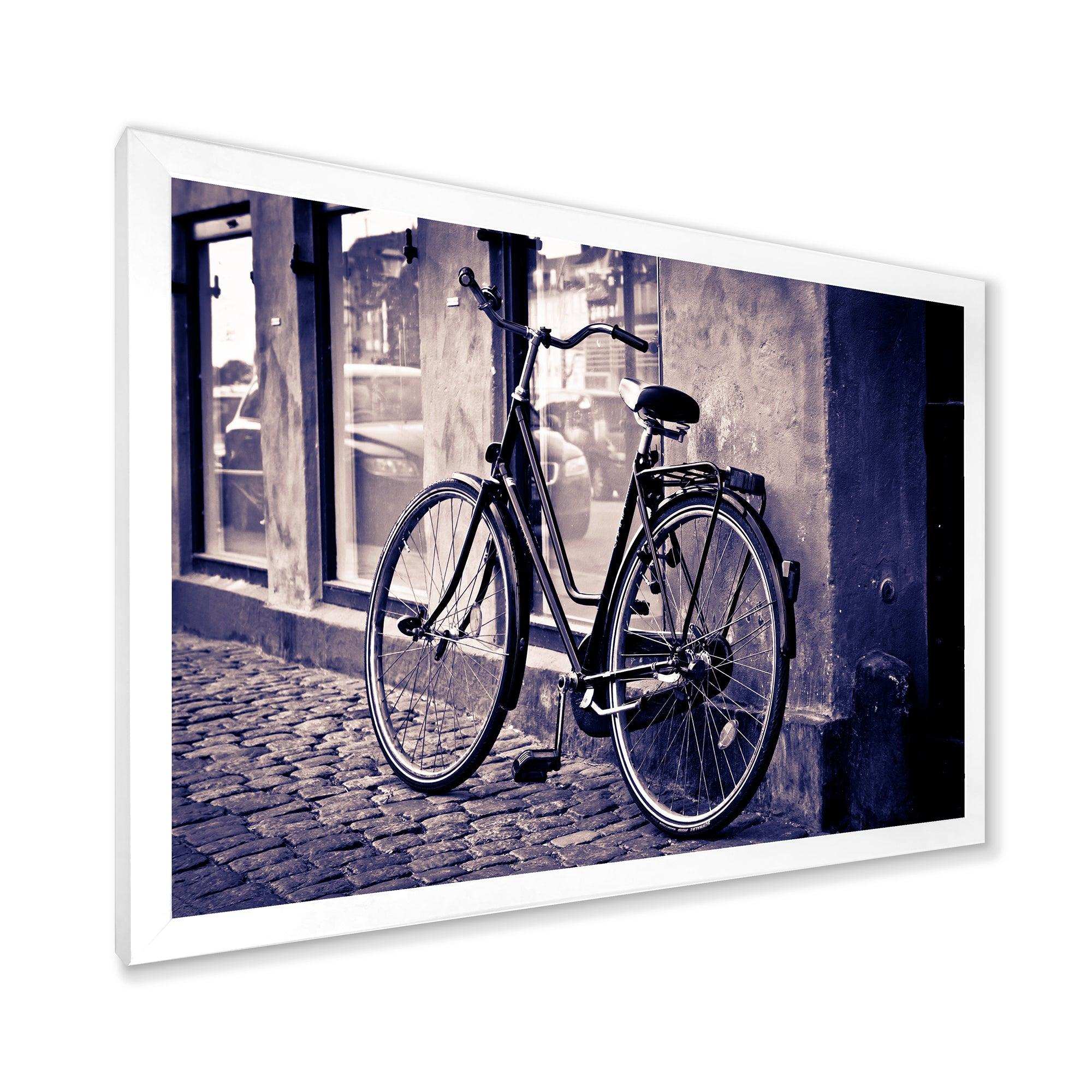 Classic Vintage City Bicycle