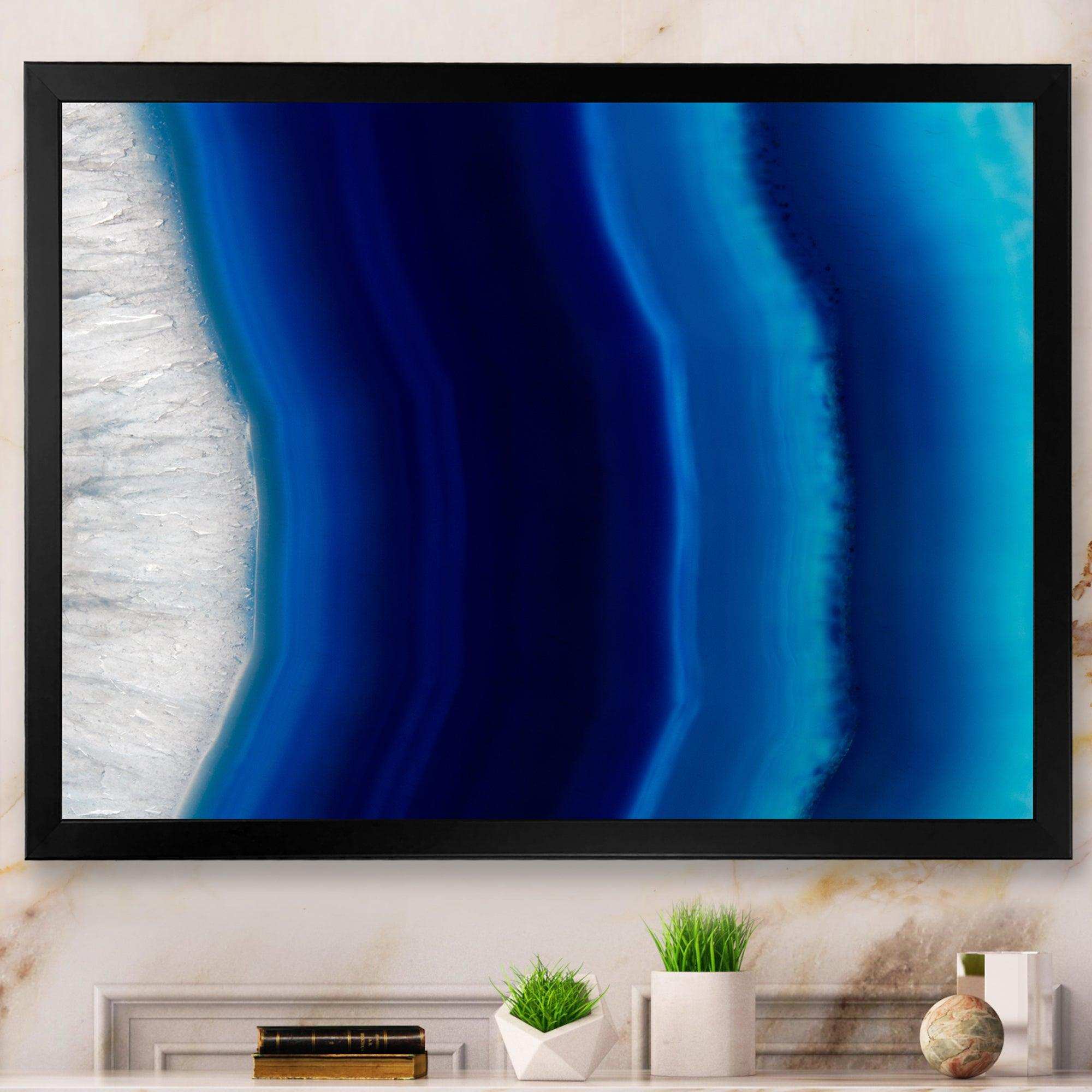 Stone of blue agate crystal