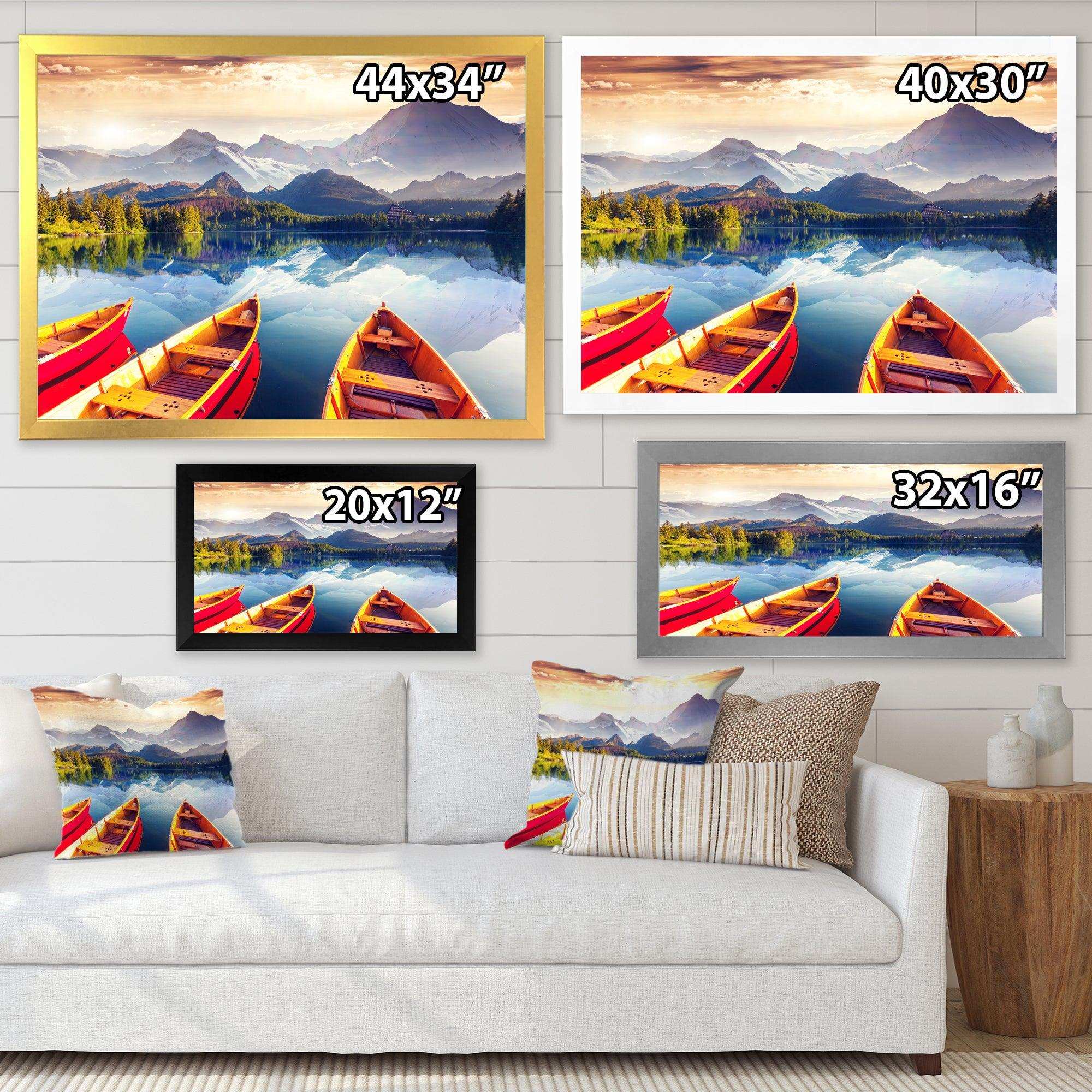 Boats Heading to Lake