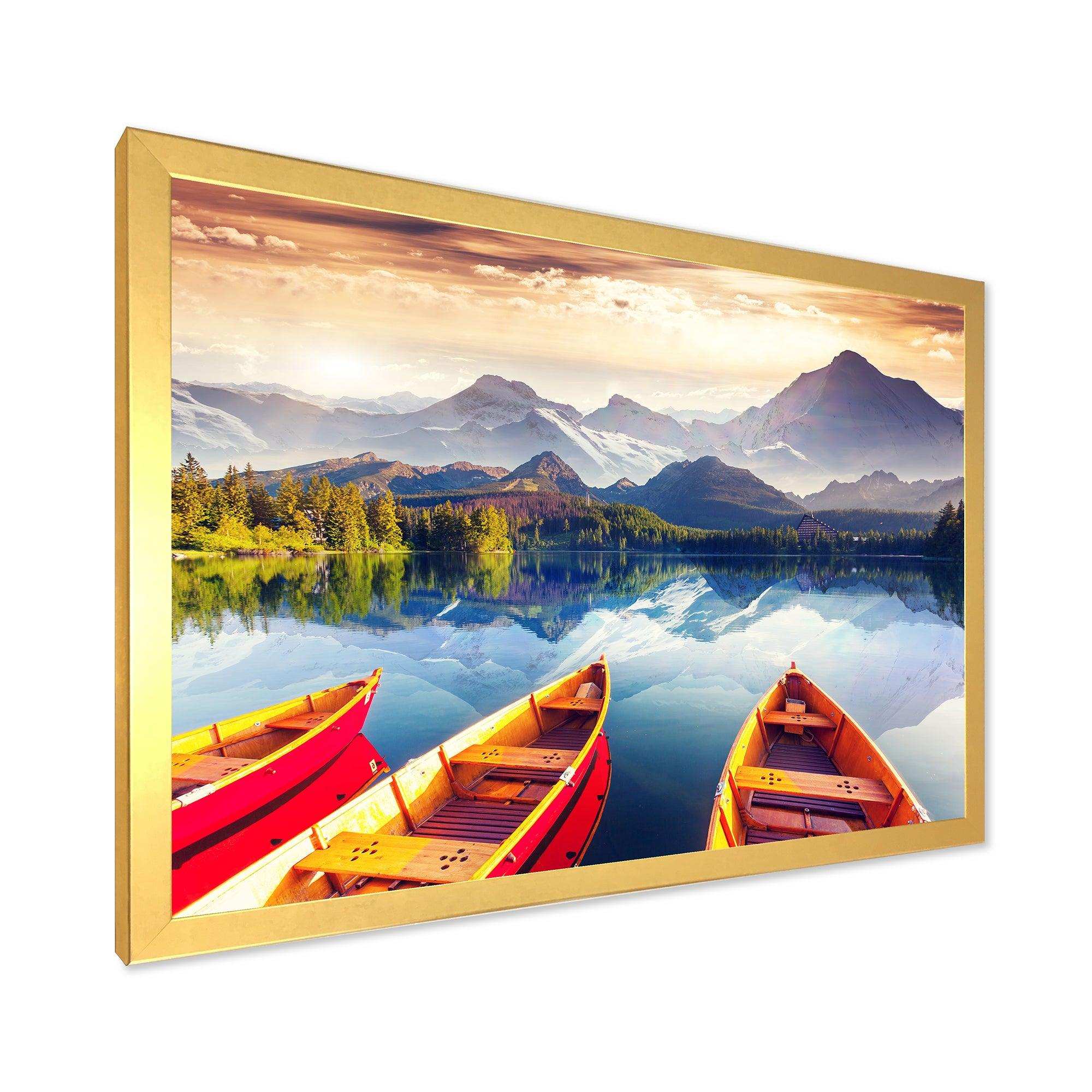 Boats Heading to Lake