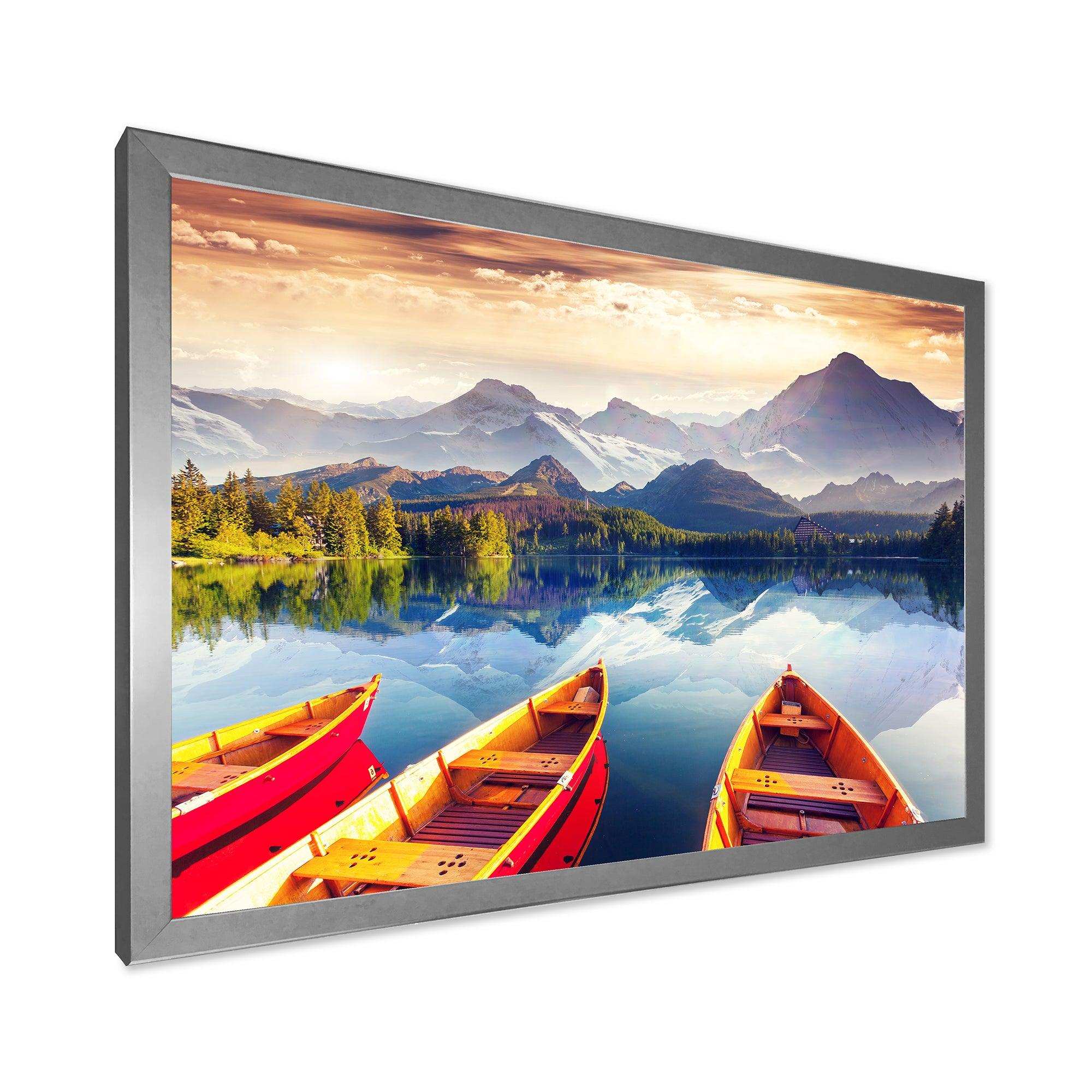 Boats Heading to Lake