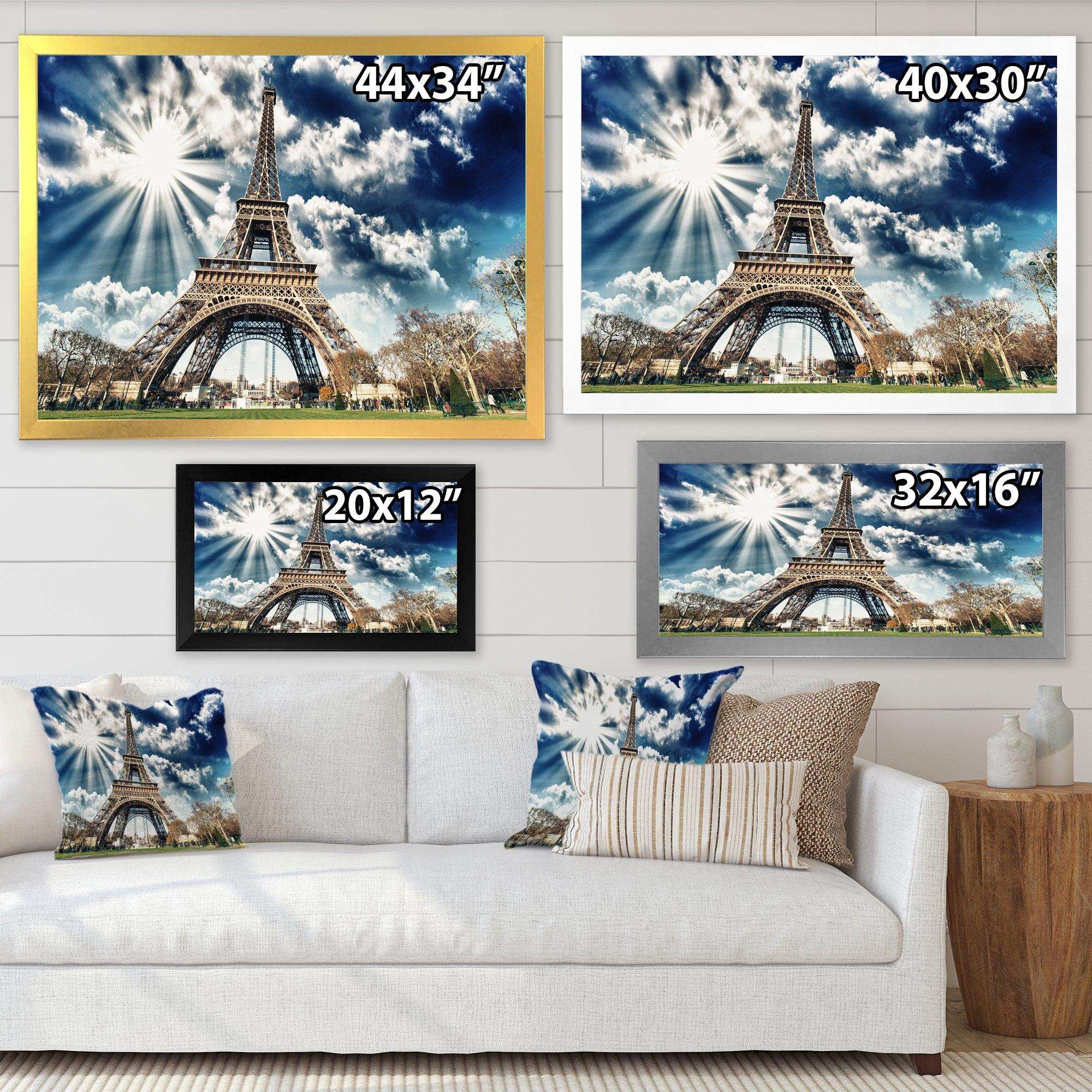 Magnificent Paris Eiffel TowerView