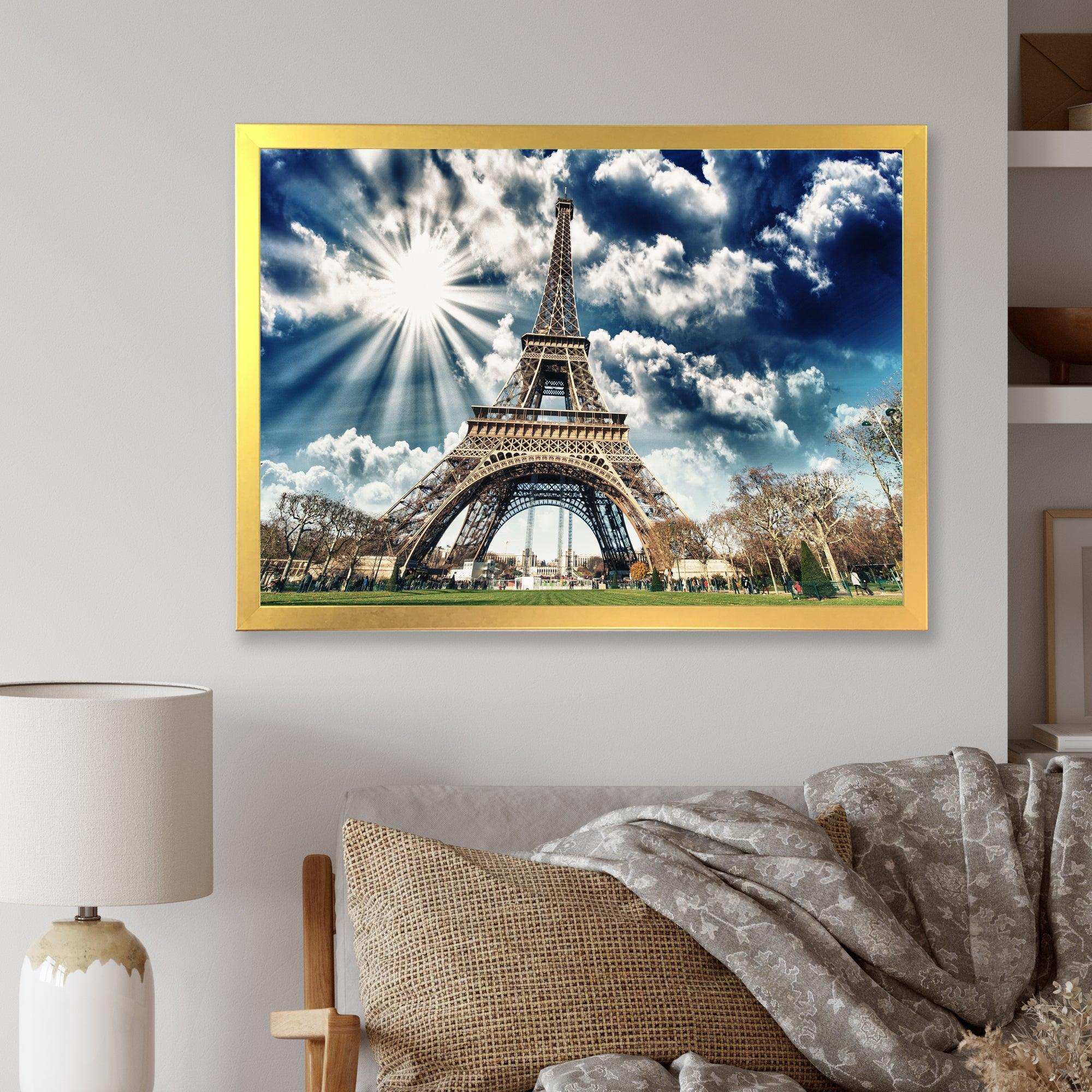 Magnificent Paris Eiffel TowerView