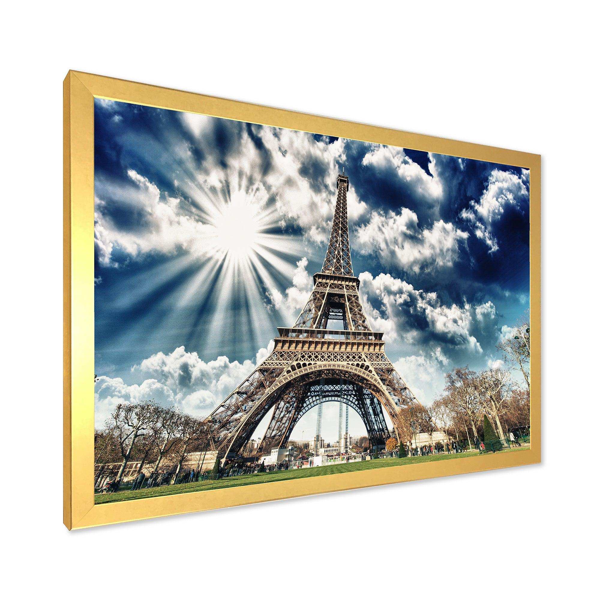 Magnificent Paris Eiffel TowerView