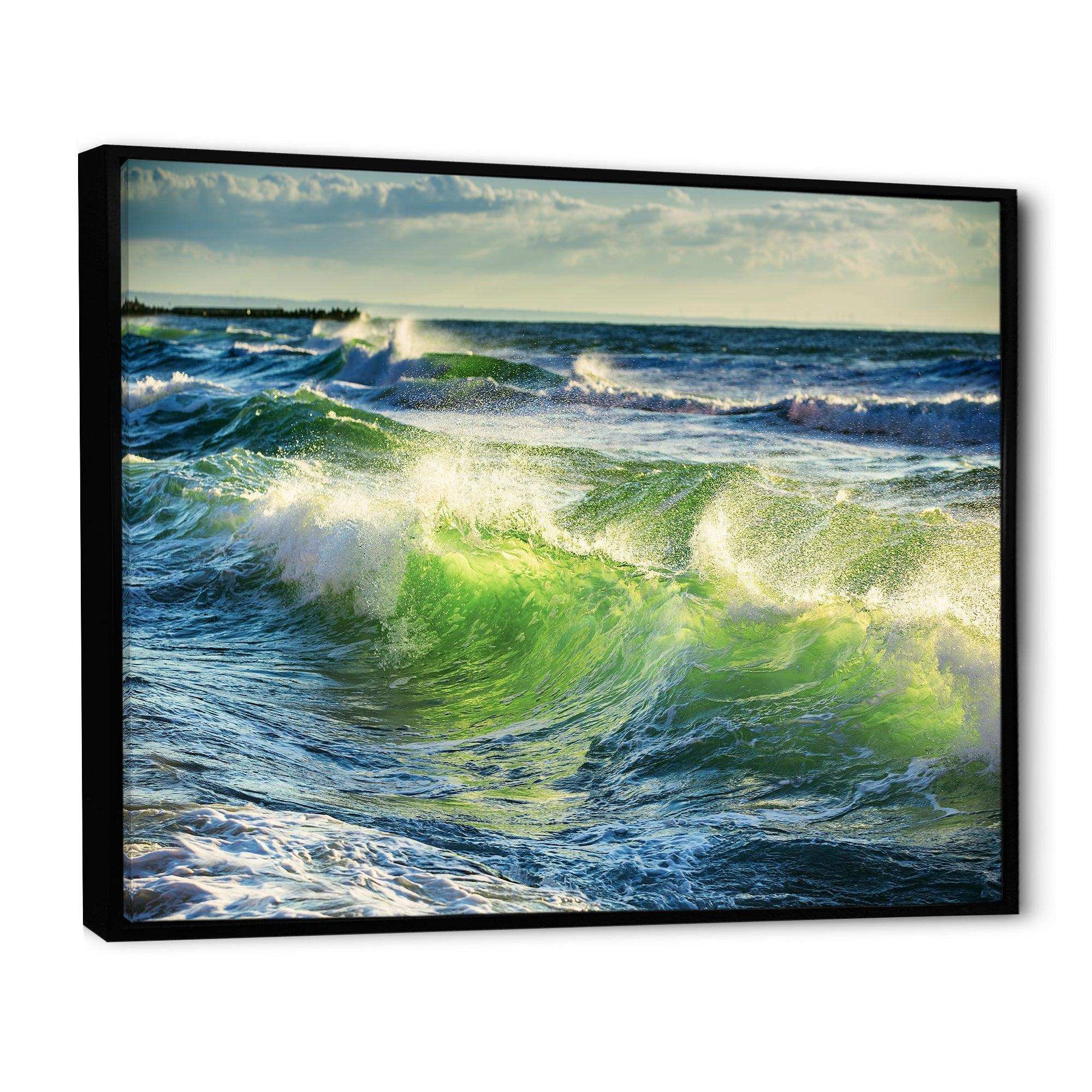 Sunrise and Shining Waves in Ocean