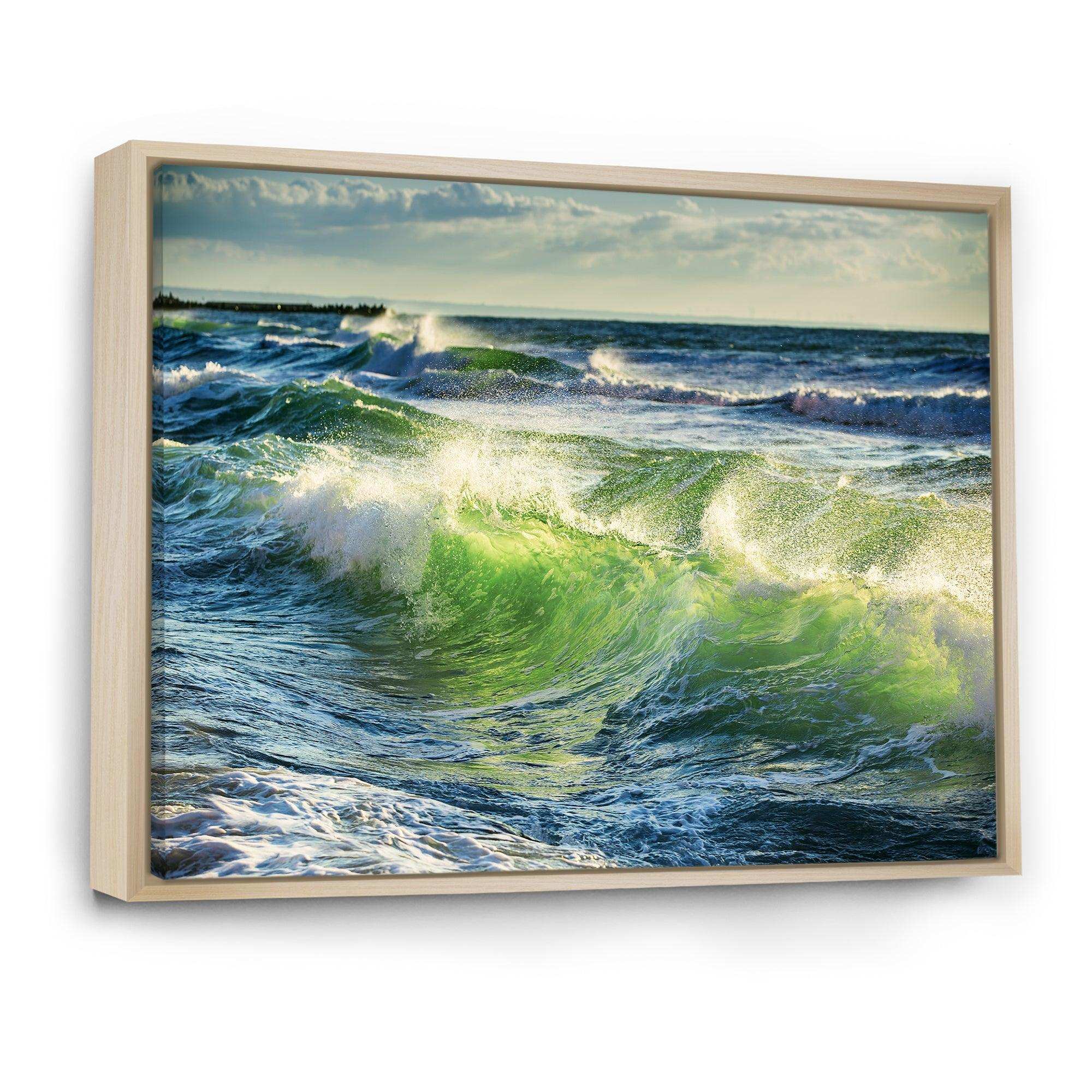 Sunrise and Shining Waves in Ocean