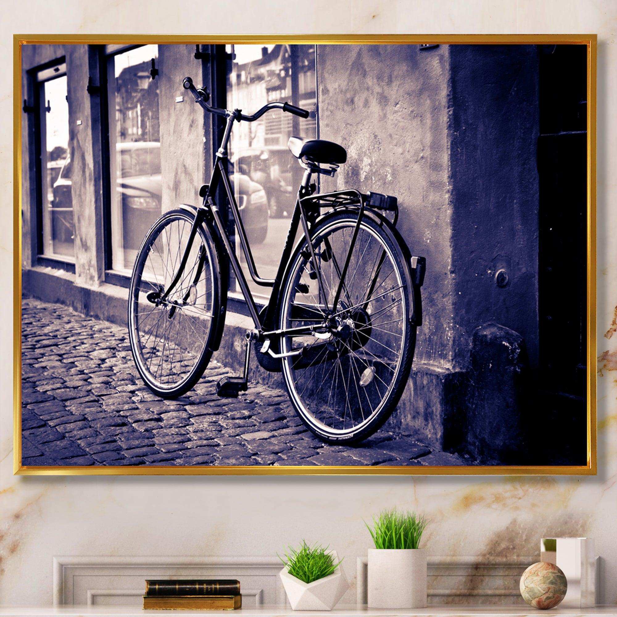 Classic Vintage City Bicycle