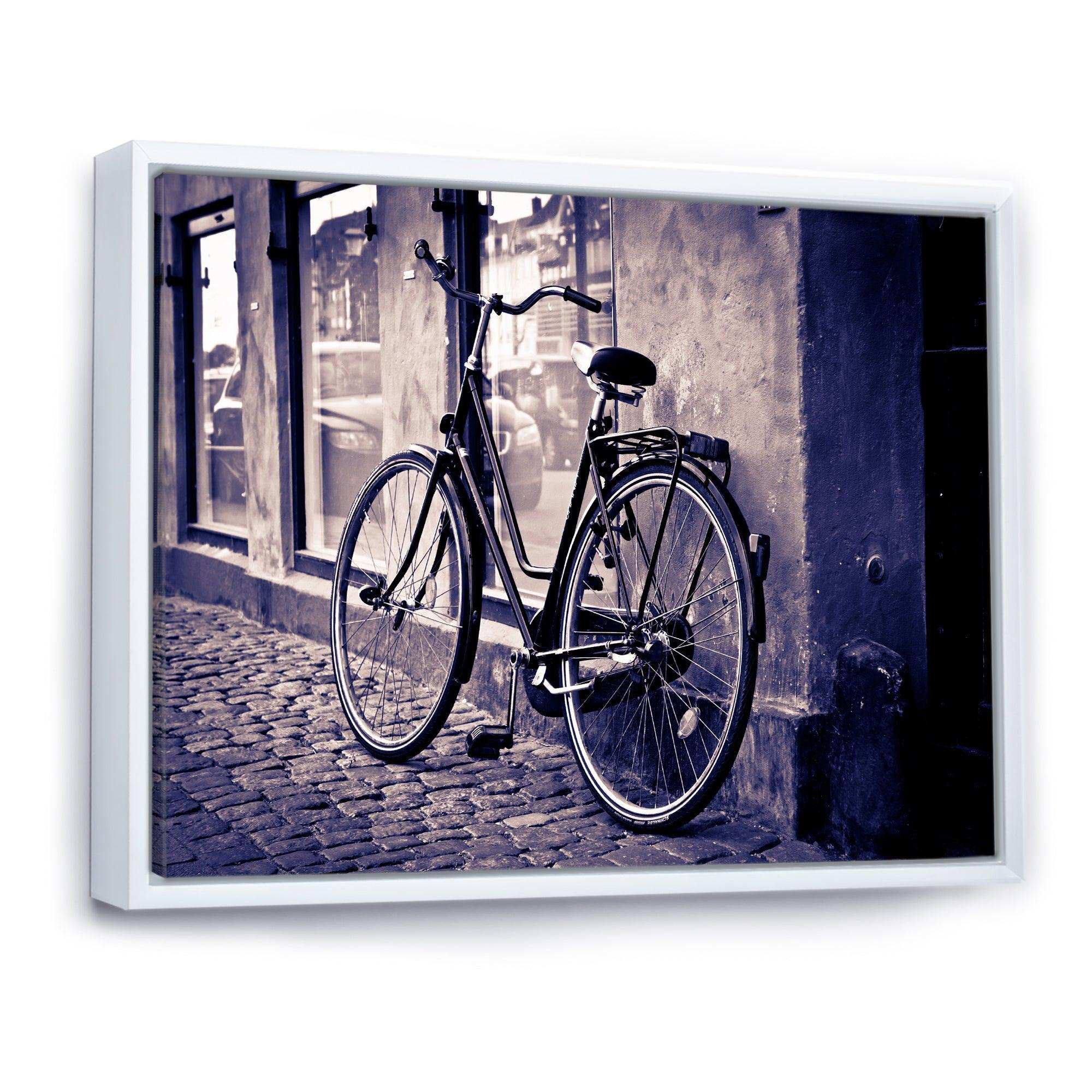 Classic Vintage City Bicycle