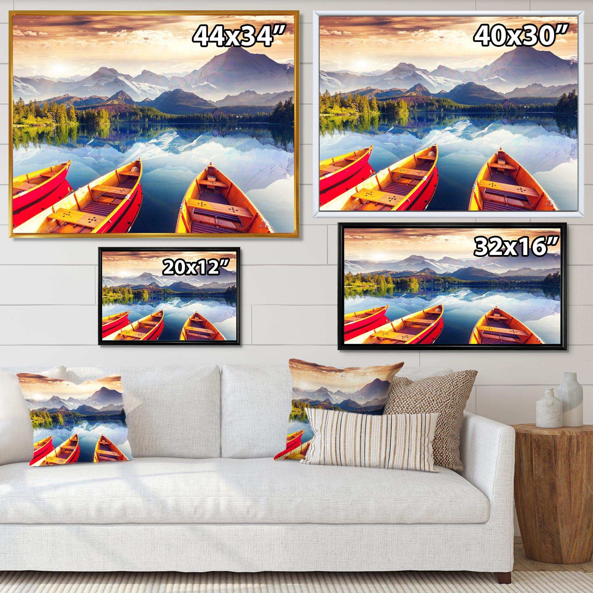 Boats Heading to Lake