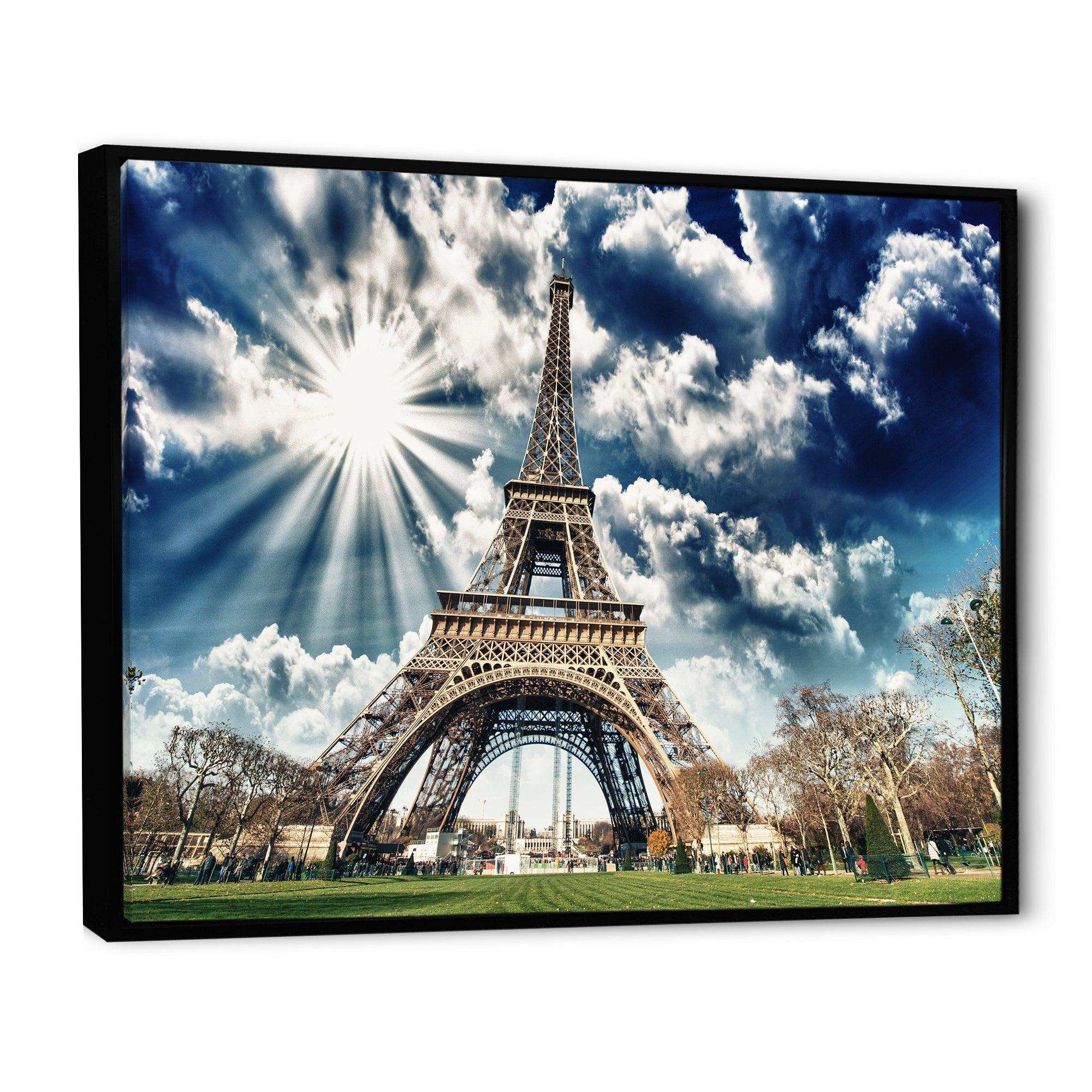 Magnificent Paris Eiffel TowerView