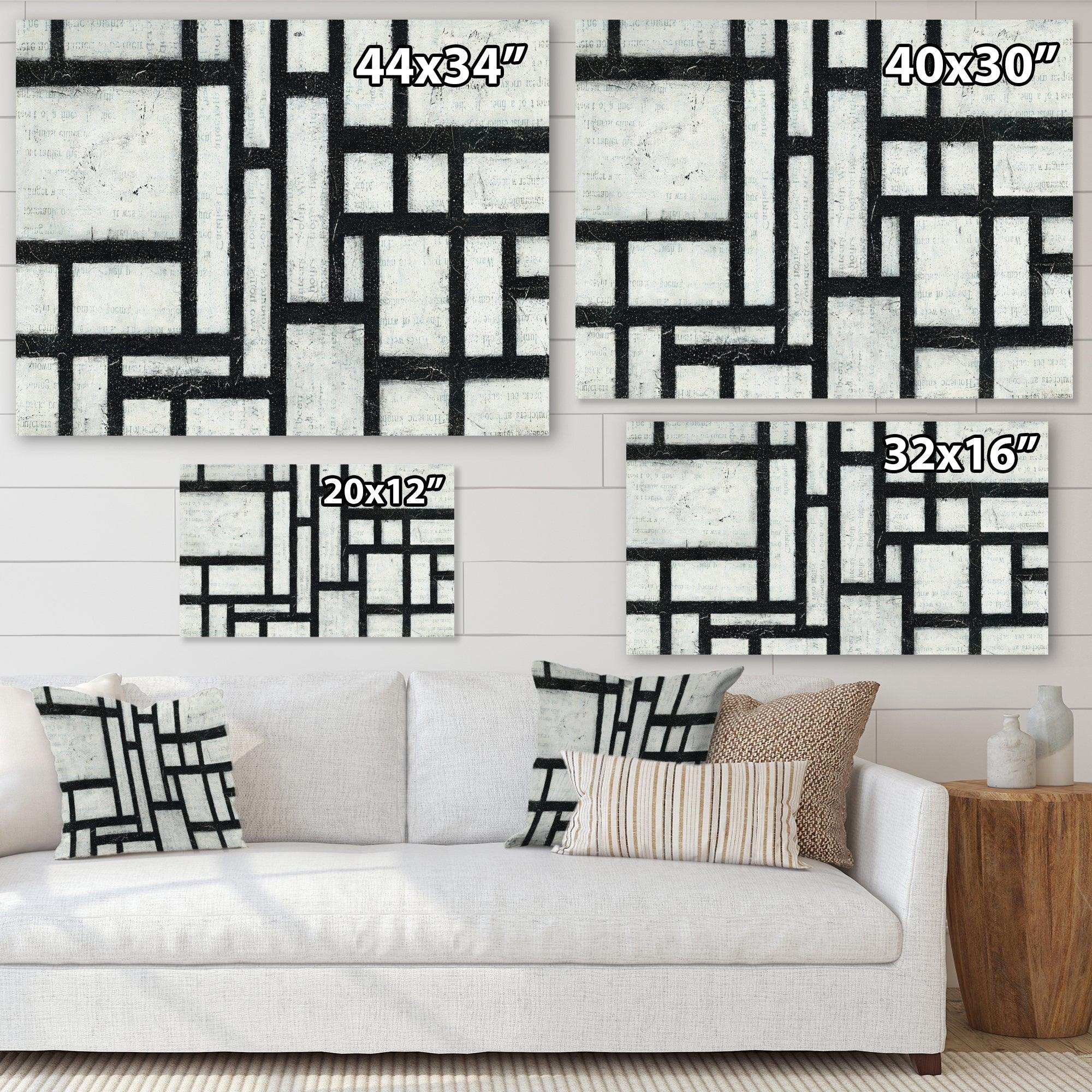 Black and White Labyrinth geometric