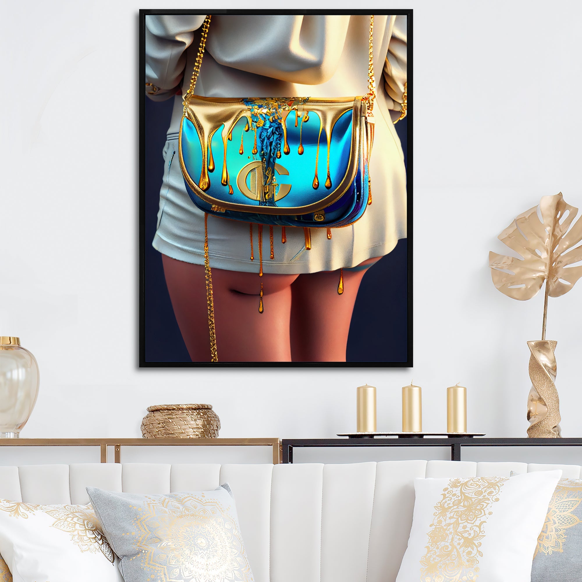 Fashion Girl Going Out Tonight With G