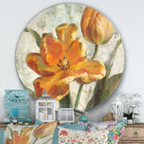 Designart 'Parrot Tulips I on Ivory' Farmhouse Metal Circle Wall Art