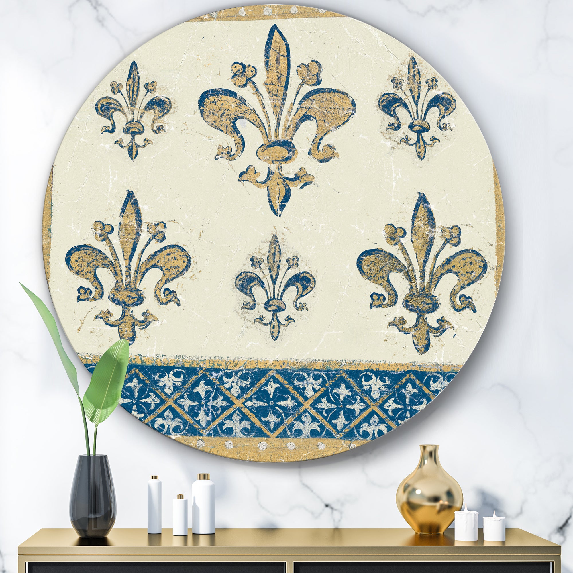 Designart 'Fleur de Lis Gold Pattern' Glam Metal Circle Wall Art