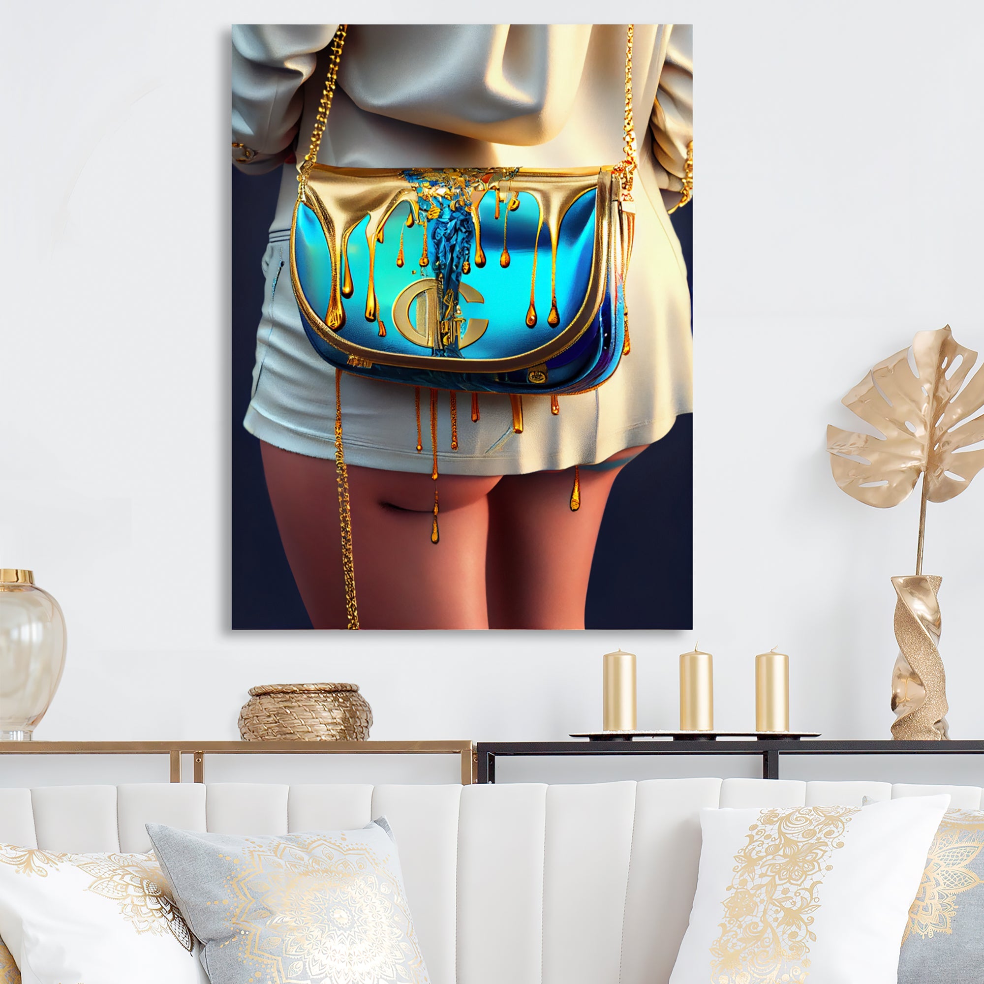 Fashion Girl Going Out Tonight With G