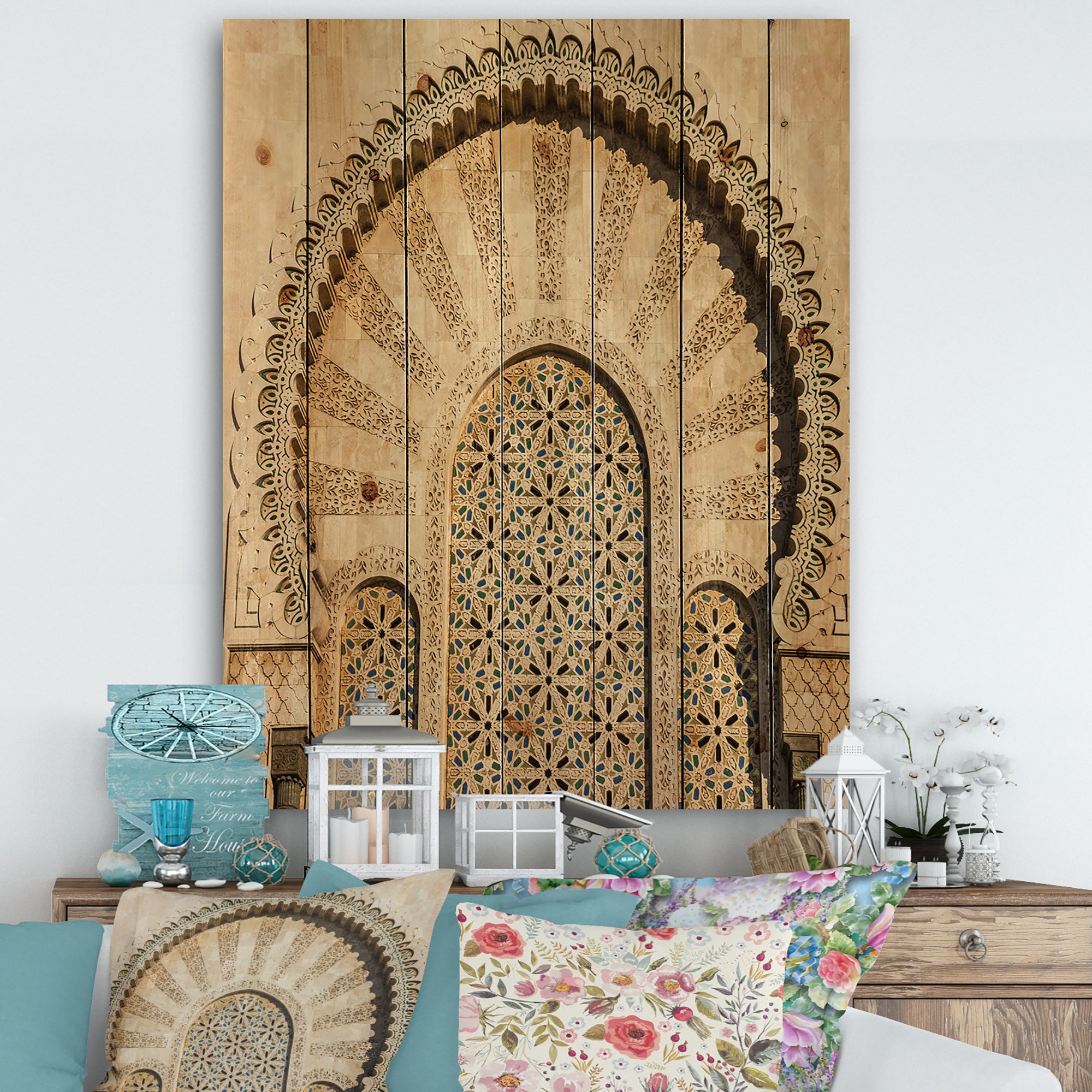 Designart 'Morocco Mosque Door' Vintage Print on Natural Pine Wood - 15x20