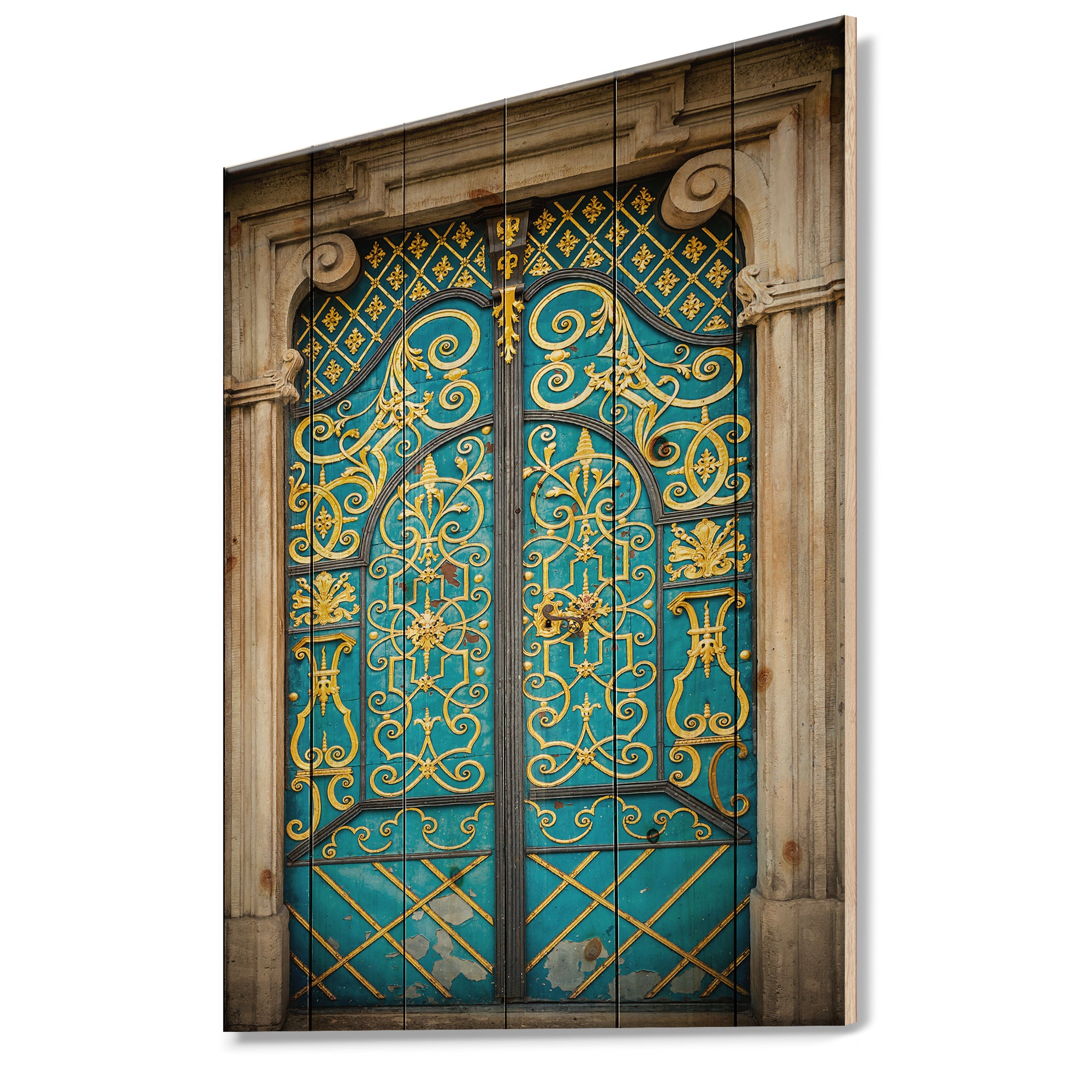 Designart 'Old-European Door Vintage' Vintage Print on Natural Pine Wood - 15x20