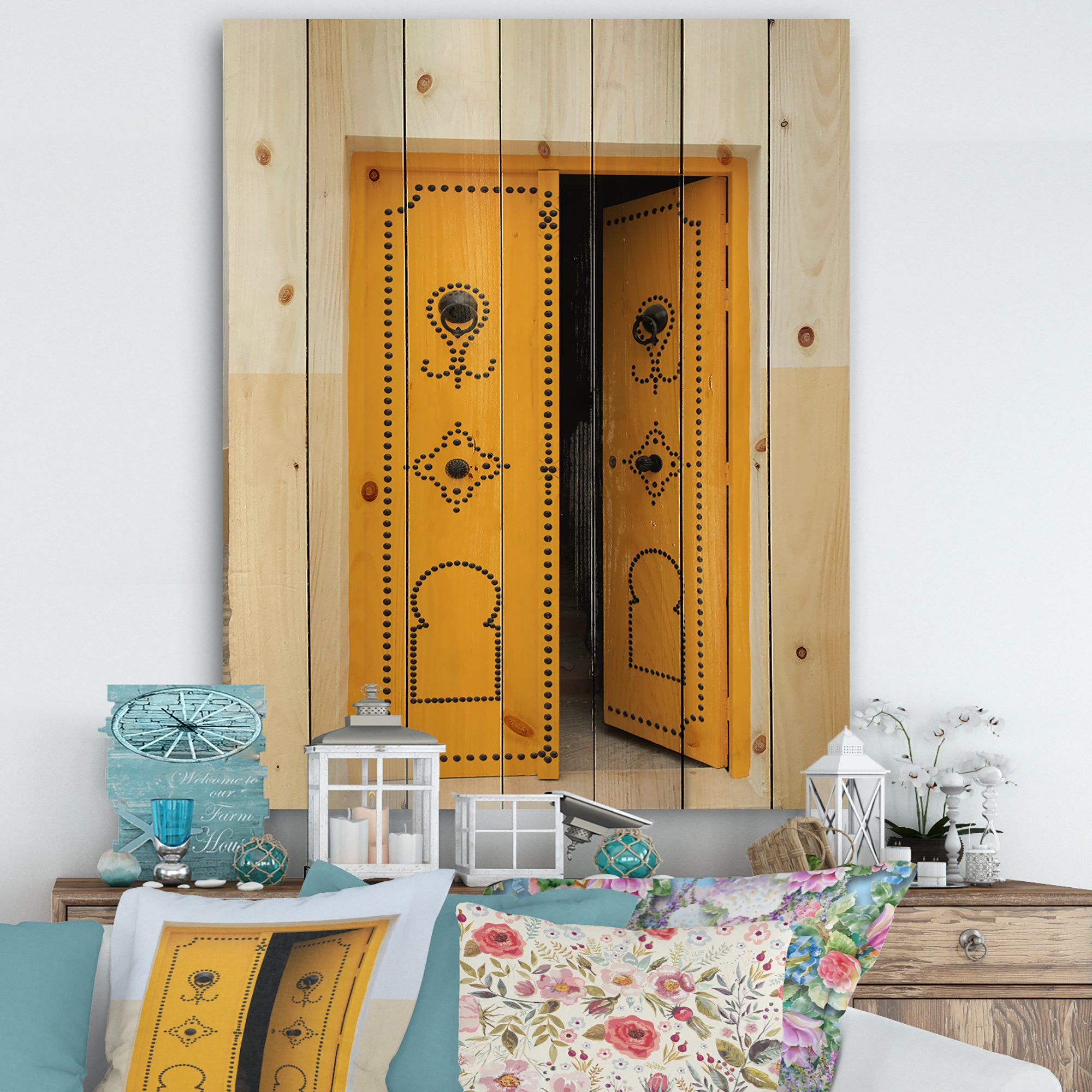 Designart 'Decorative Doors of Tunisia' Vintage Print on Natural Pine Wood - 15x20