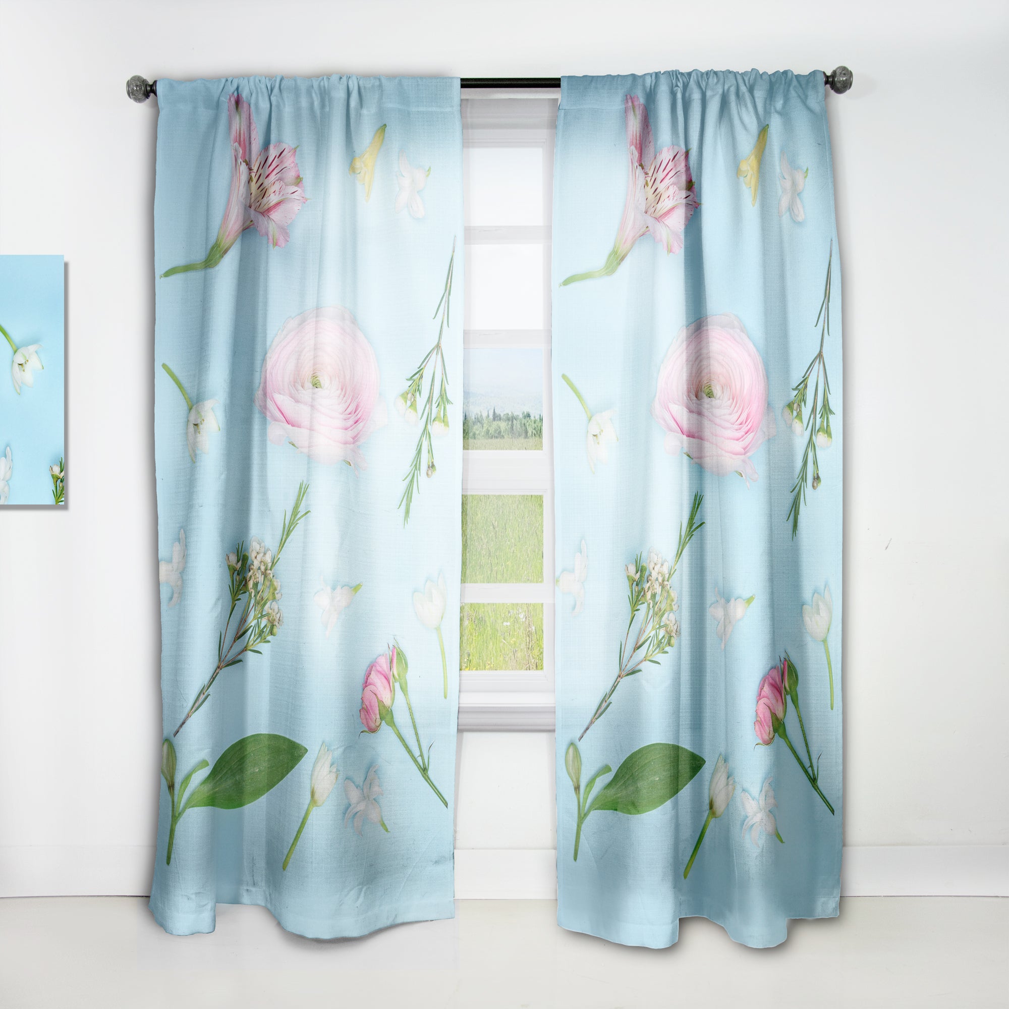 Designart 'Fresh Beautiful Blooming Rose' Traditional Curtain Panel