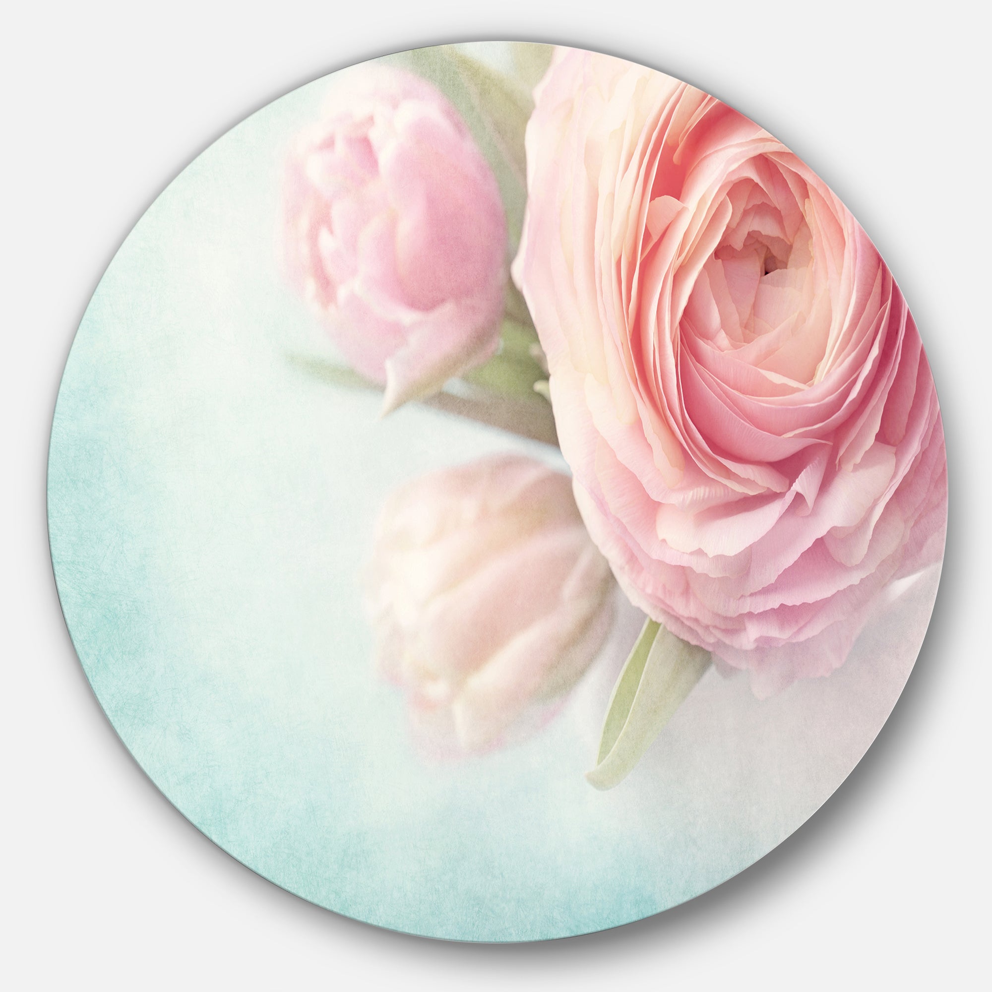 Pink Flowers against Blue Background' Disc Floral Metal Circle Wall Art